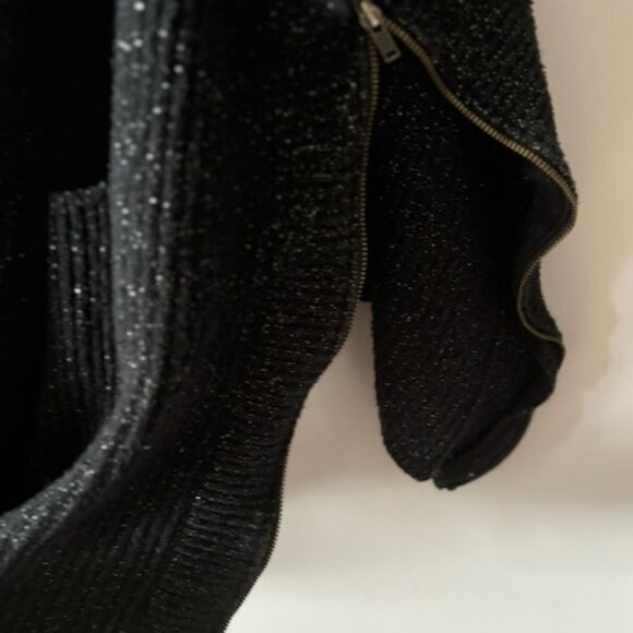 Cabi Black Rib Knit Sparkly Oversized poncho XS/S - Picture 9 of 9